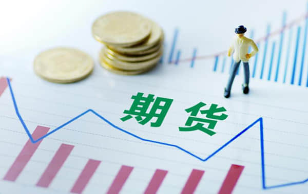 伊春市市场监督管理局乌翠分局：监管服务双发力 夜市繁华有底气——市、区两级市场监管部门联动守护“乌翠之夏”